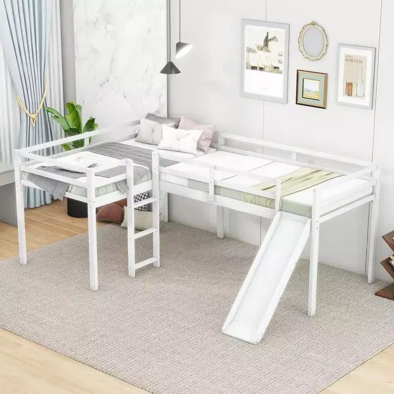 Cama alta doble en forma de L de madera de 118,2 x 77,8 pulgadas con escalera y tobogán