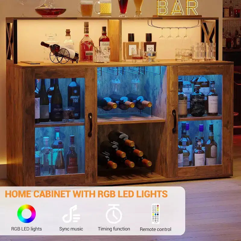 Vinoteca con luz LED, Armario bar con estante para vinos, soporte para copas y tomas de corriente, para sala de estar, comedor