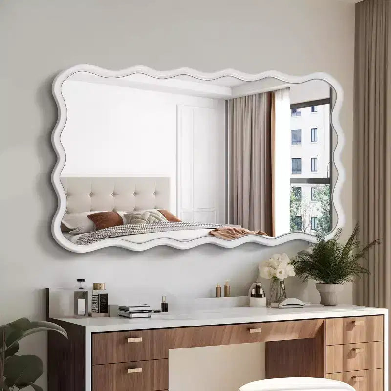 Espejo de pared de madera maciza ondulado de 40 x 28 pulgadas, espejo decorativo rectangular grande y moderno para sala de estar o entrada