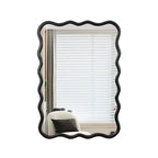 Espejo de pared de madera maciza ondulado de 40 x 28 pulgadas, espejo decorativo rectangular grande y moderno para sala de estar o entrada