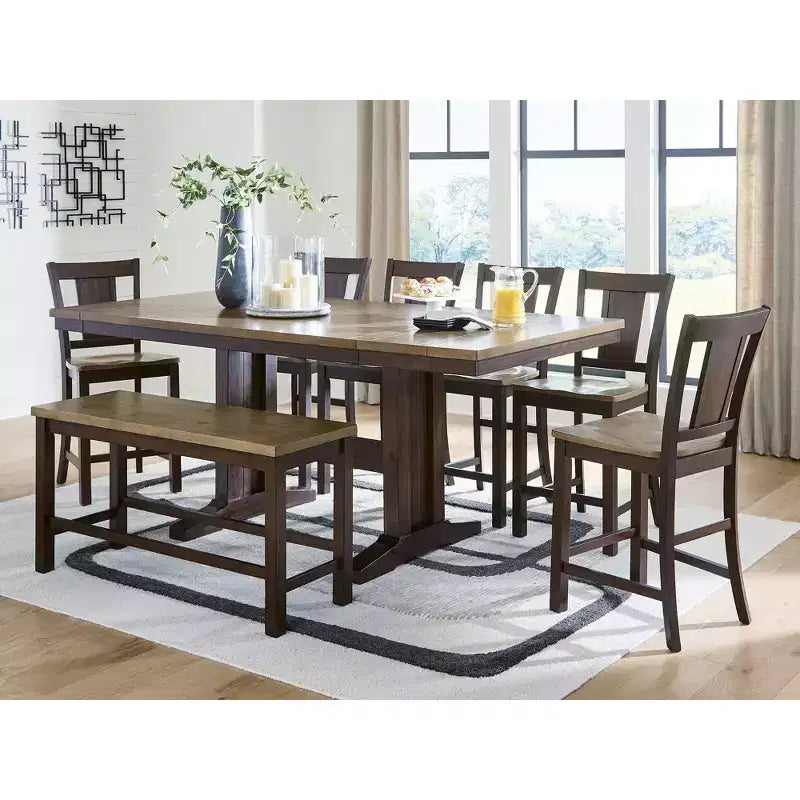 Banco de comedor Sharlander a la altura de la encimera, acabado de madera bicolor, estructura marrón oscuro con asiento marrón claro