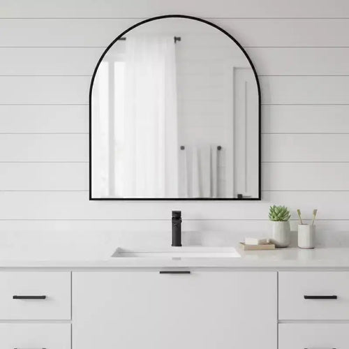 Espejo de tocador de baño enmarcado, arco ancho, metal negro, 29 pulgadas